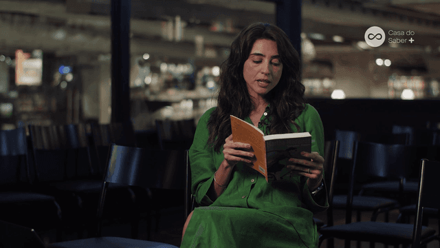 Crônica, Cotidiano e Comportamento: Martha Medeiros: Crônica Brasileira - Luciana Terra Targino