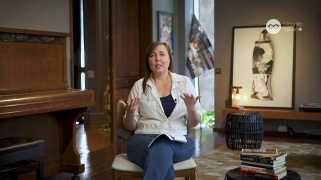 Da ilha de Thomas More às distopias: Distopias na Literatura: A Ficção que Imagina o Futuro - Ana Rüsche